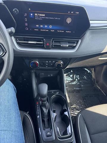 Photo of 2024 Sterling Gray Metallic Chevrolet Trailblazer