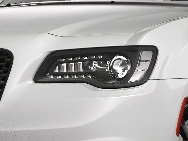 Photo of 2023 Bright White Clearcoat Chrysler 300