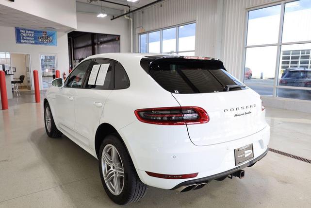 Photo of 2016 Carrara White Metallic Porsche Macan