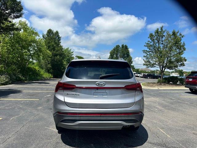Photo of 2023 Shimmering Silver Pearl Hyundai SANTA FE