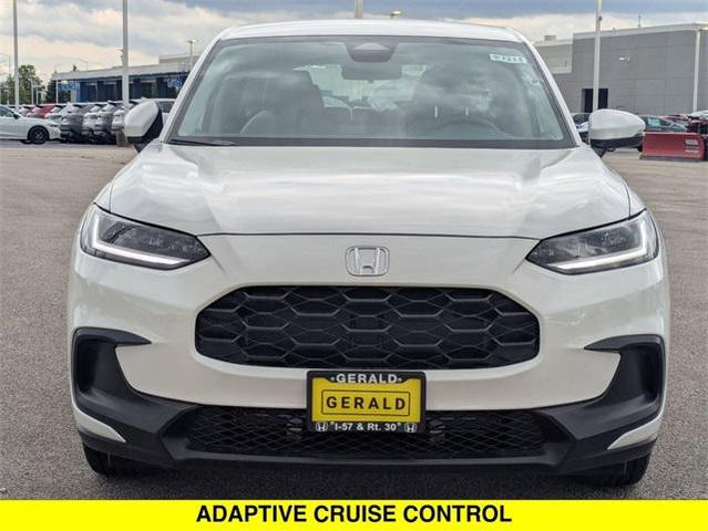 Photo of 2025 Platinum White Pearl Honda HR-V