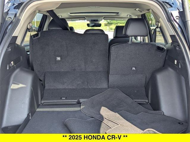 Photo of 2025 Crystal Black Pearl Honda CR-V