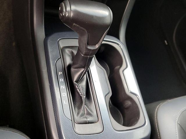 Photo of 2018 White Chevrolet Colorado