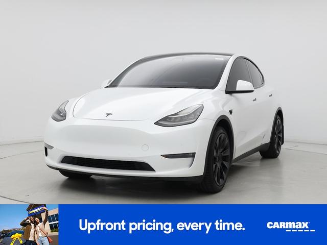 Photo of 2021 White Tesla Model Y
