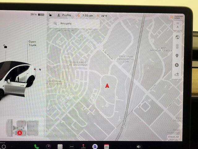 Photo of 2021 White Tesla Model Y