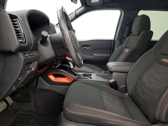 Photo of 2022 Black Nissan Frontier
