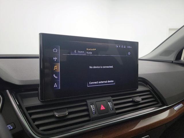 Photo of 2021 White Audi Q5