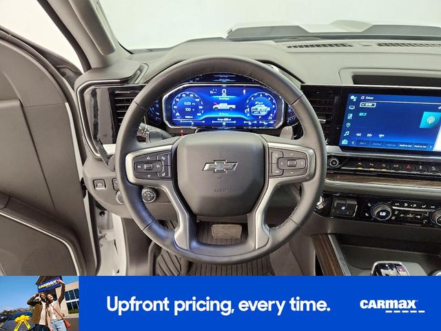 Photo of 2024 White Chevrolet Silverado 1500