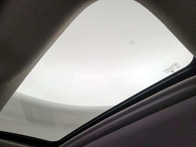 Photo of 2023 Brown Nissan Sentra