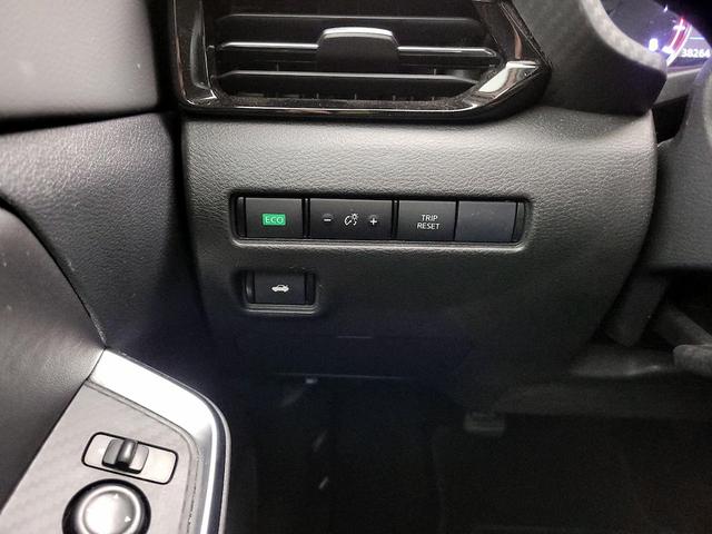 Photo of 2023 Brown Nissan Sentra