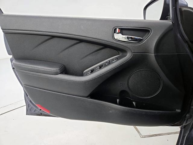 Photo of 2014 Gray Kia Forte