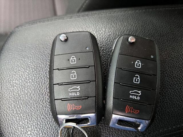 Photo of 2014 Gray Kia Forte
