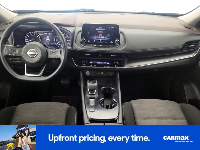Photo of 2023 Gray Nissan Rogue