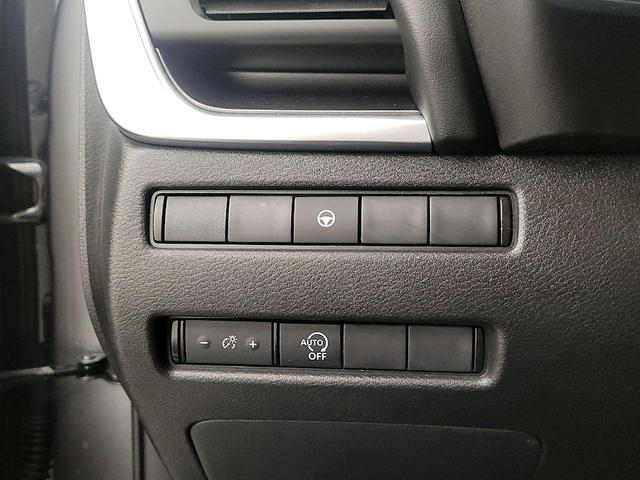 Photo of 2023 Gray Nissan Rogue