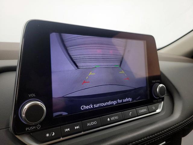Photo of 2023 Gray Nissan Rogue