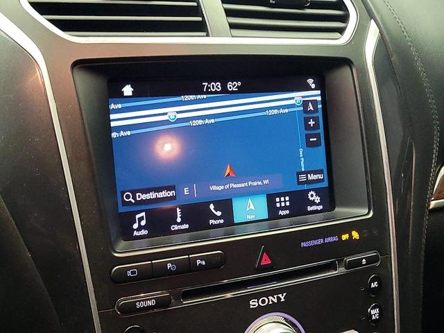 Photo of 2017 Red Ford Explorer