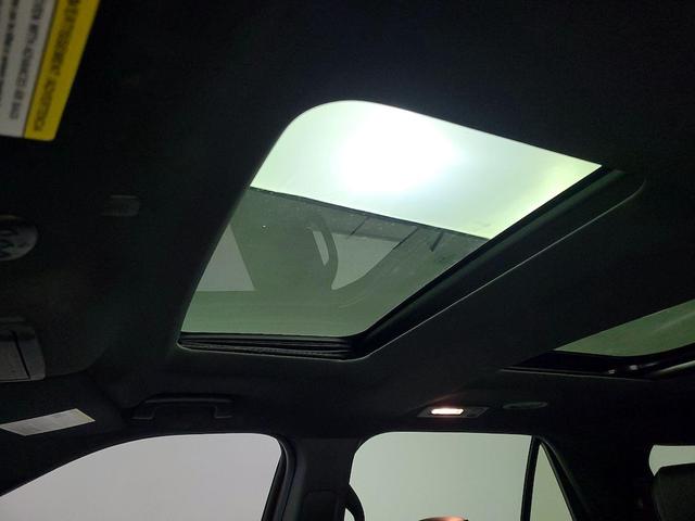 Photo of 2017 Red Ford Explorer
