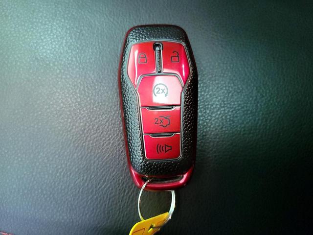Photo of 2017 Red Ford Explorer