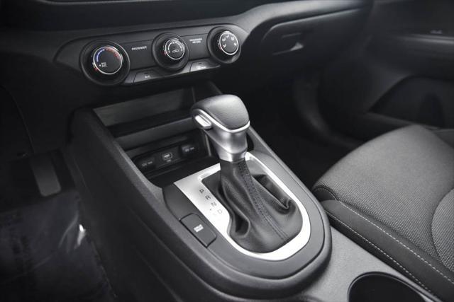 Photo of 2022 Fire Orange Kia Forte
