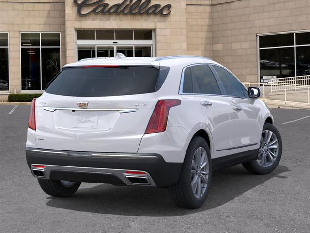 Photo of 2025 Crystal White Tricoat Cadillac XT5