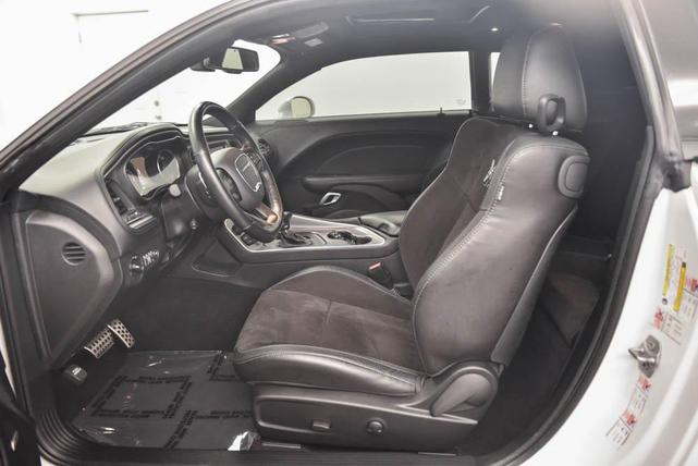 Photo of 2022 White Knuckle Clearcoat Dodge Challenger