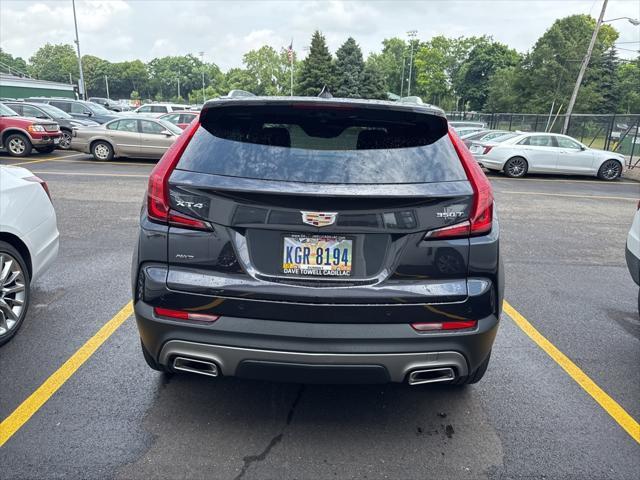 Photo of 2022 Galactic Gray Metallic Cadillac XT4