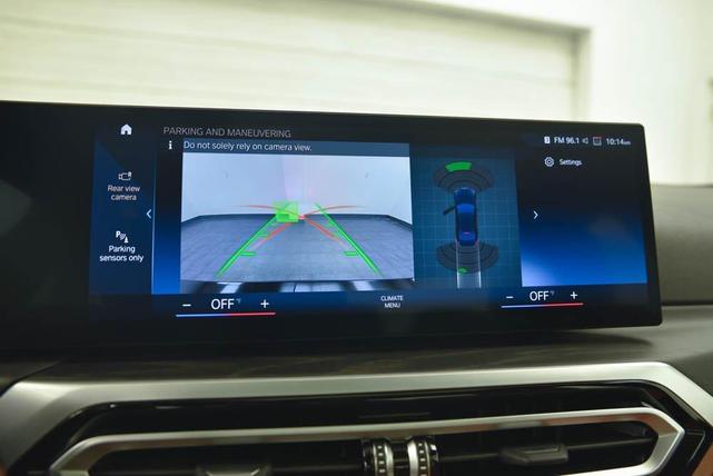 Photo of 2023 Jet Black BMW 330e