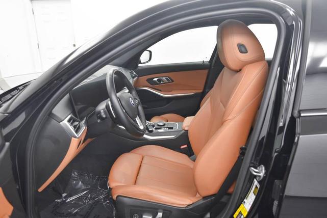 Photo of 2023 Jet Black BMW 330e