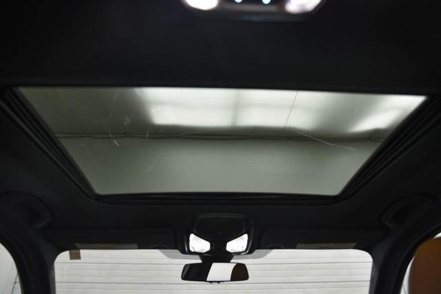 Photo of 2023 Jet Black BMW 330e