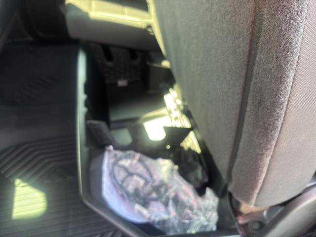 Photo of 2022 Silver Ice Metallic Chevrolet Silverado 1500