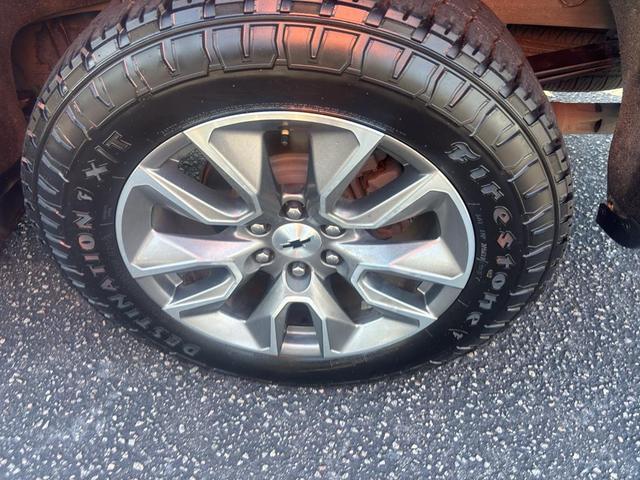 Photo of 2022 Silver Ice Metallic Chevrolet Silverado 1500