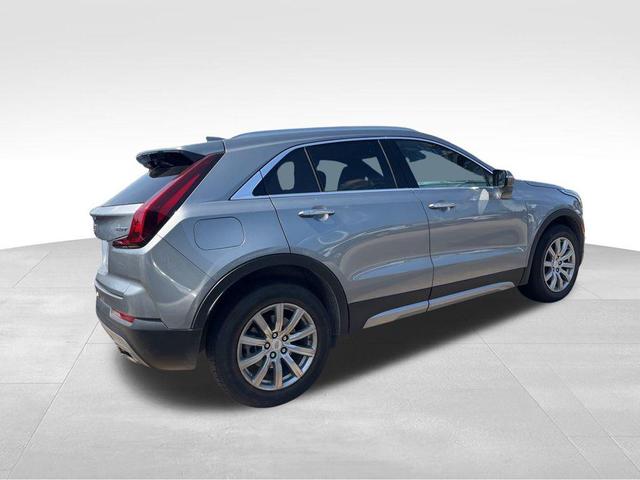 Photo of 2023 Argent Silver Metallic Cadillac XT4