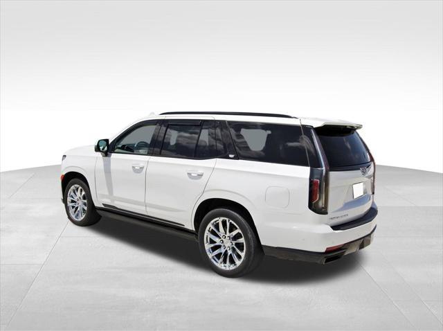 Photo of 2021 Crystal White Tricoat Cadillac Escalade