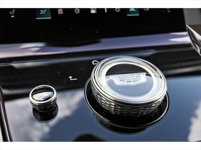 Photo of 2025 Argent Silver Metallic Cadillac Escalade