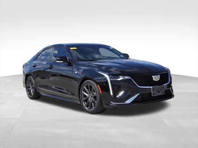 2022 Cadillac CT4