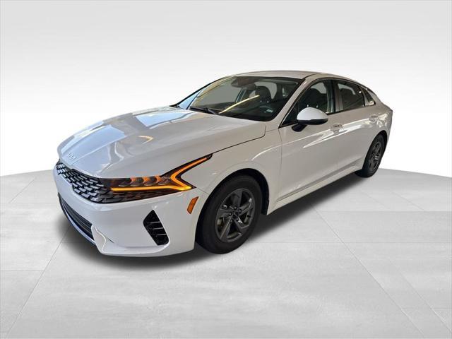 2023 Kia K5
