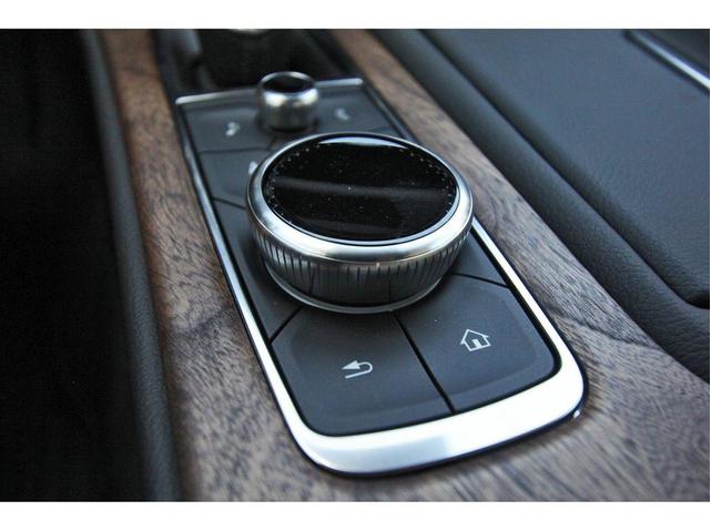 Photo of 2026 Deep Space Metallic Cadillac CT5