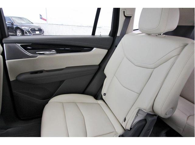 Photo of 2025 Stellar Black Metallic Cadillac XT6
