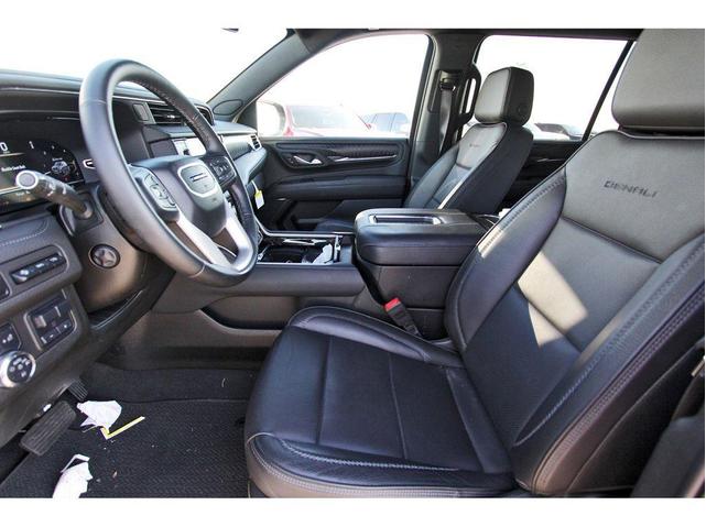 Photo of 2024 Onyx Black GMC Yukon XL