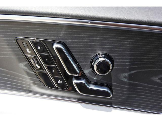 Photo of 2025 Argent Silver Metallic Cadillac LYRIQ