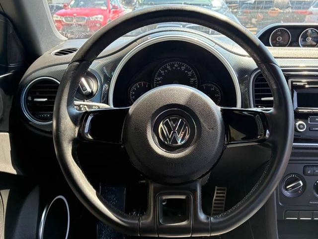 Photo of 2012 Reef Blue Metallic Volkswagen Beetle