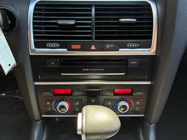 Photo of 2014 White Audi Q7