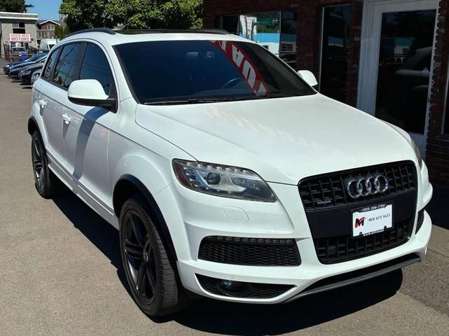 Photo of 2014 White Audi Q7