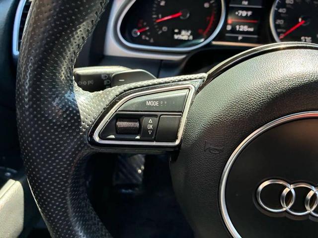 Photo of 2014 White Audi Q7
