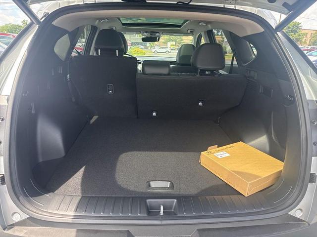 Photo of 2024 Shimmering Silver Hyundai TUCSON Plug-In Hybrid