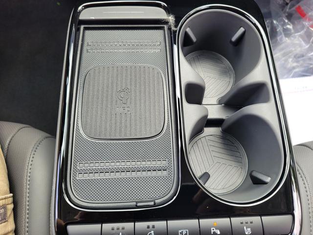 Photo of 2025 Atlas White Hyundai IONIQ 5