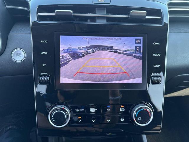 Photo of 2022 Quartz White Hyundai TUCSON