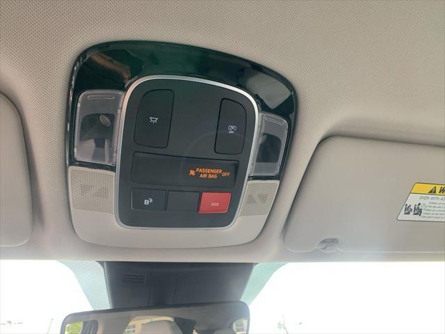 Photo of 2025 Phantom Black Hyundai TUCSON