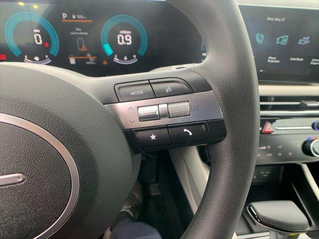 Photo of 2025 Phantom Black Hyundai TUCSON