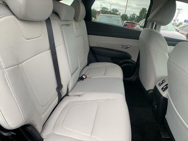 Photo of 2025 Phantom Black Hyundai TUCSON